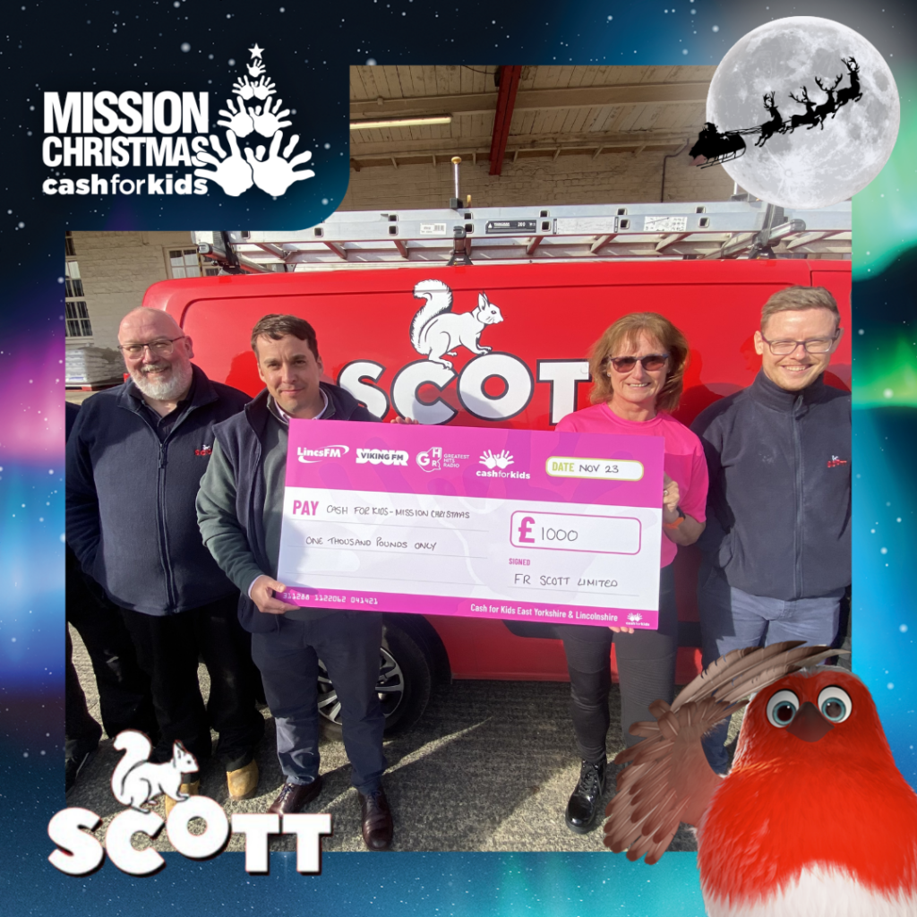 FR-Scott-Supports-Cash-For-Kids-Mission-Christmas-with-donation